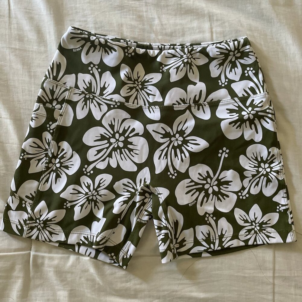 benoa swim active green batik shorts